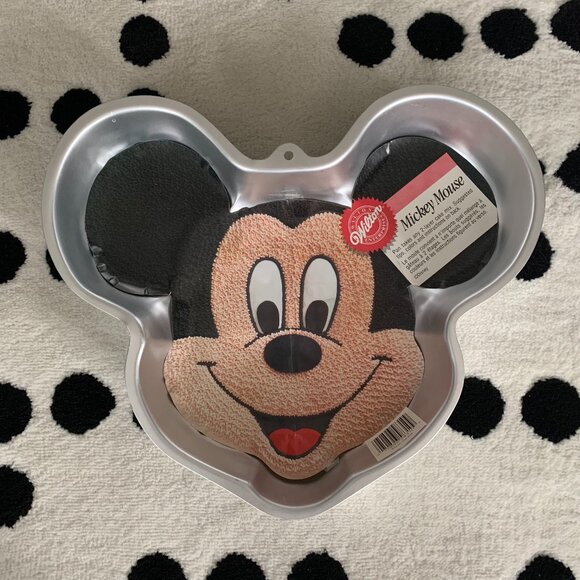 Vintage 90s Wilton Cake Pan Mickey Mouse 3-D Shaped Mold 2105-8310 Retro Baking - Picture 1 of 7